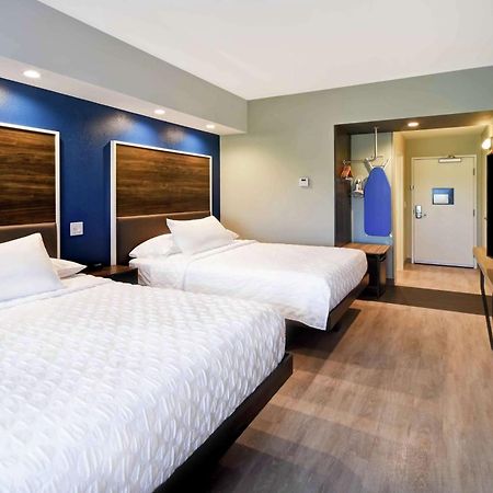 Tru By Hilton North Platte Hotel Exterior photo