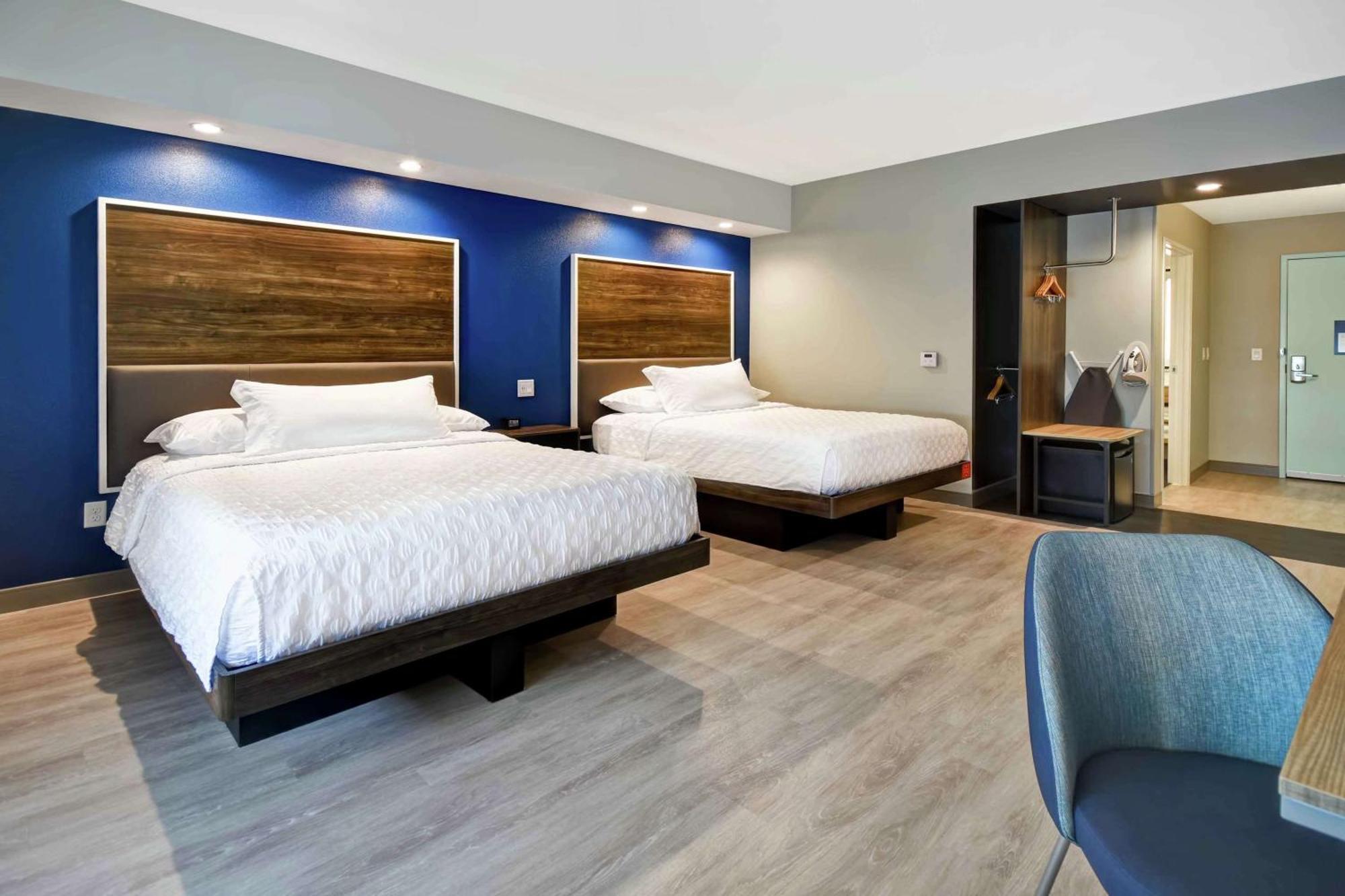 Tru By Hilton North Platte Hotel Exterior photo